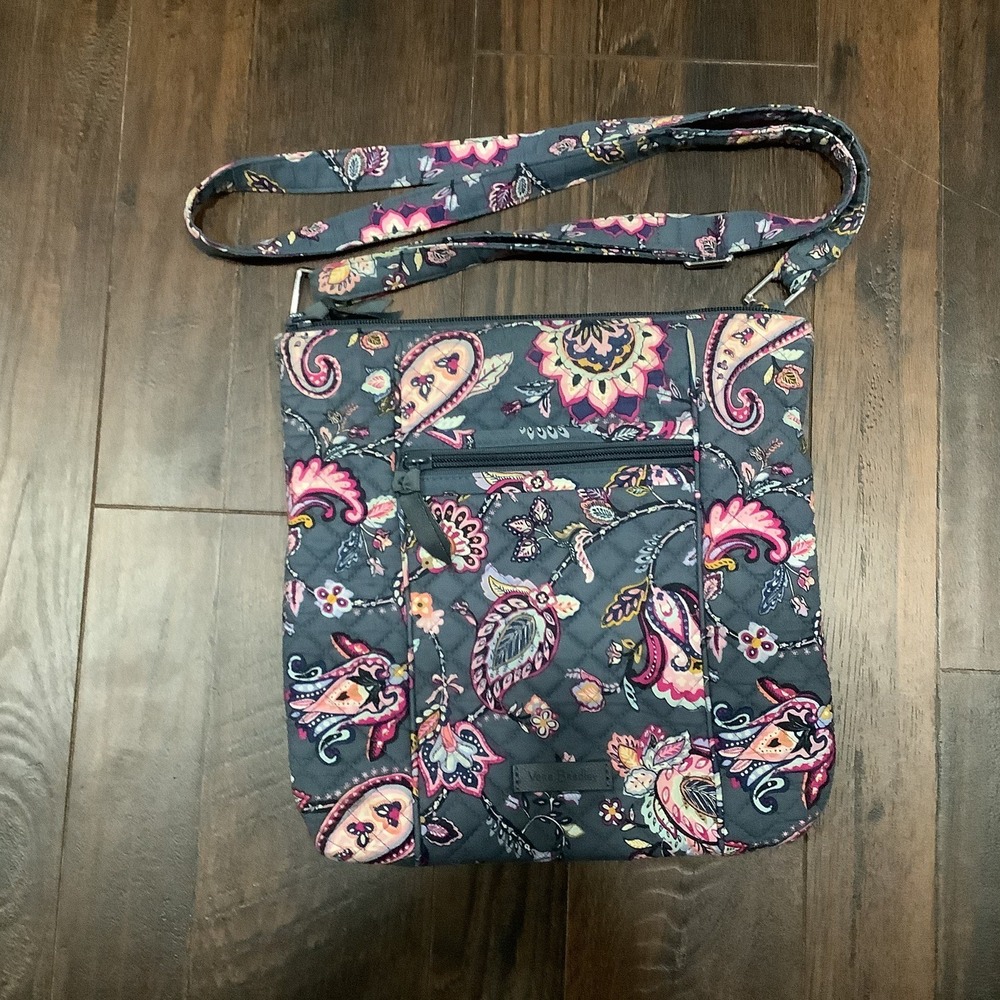 Vera Bradley Gray/Pink FELICITY PAISLEY crossbody